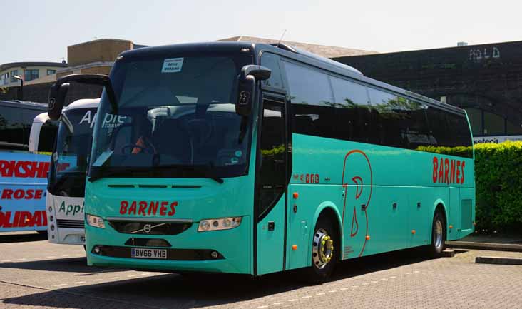 Barnes Volvo Prestige 9700 BV66VHB